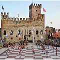 Partita a Scacchi Viventi / Living Chess Game